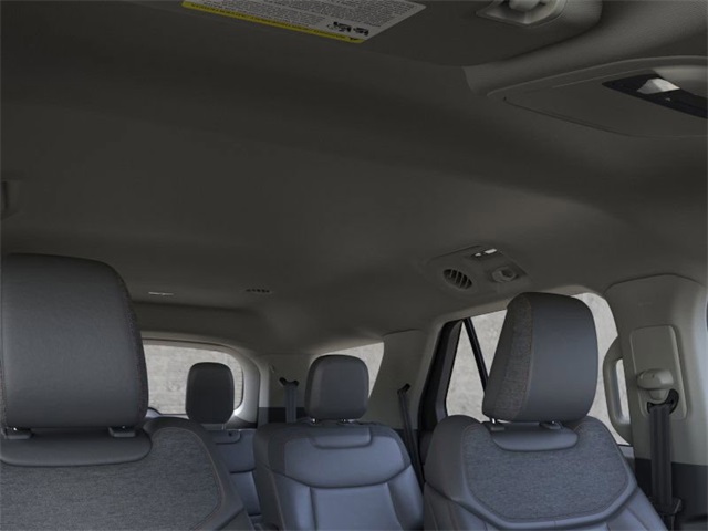 Vehicle image 22 of 23