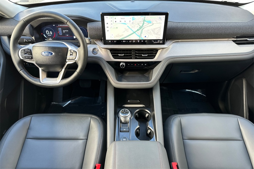 Vehicle image 15 of 29