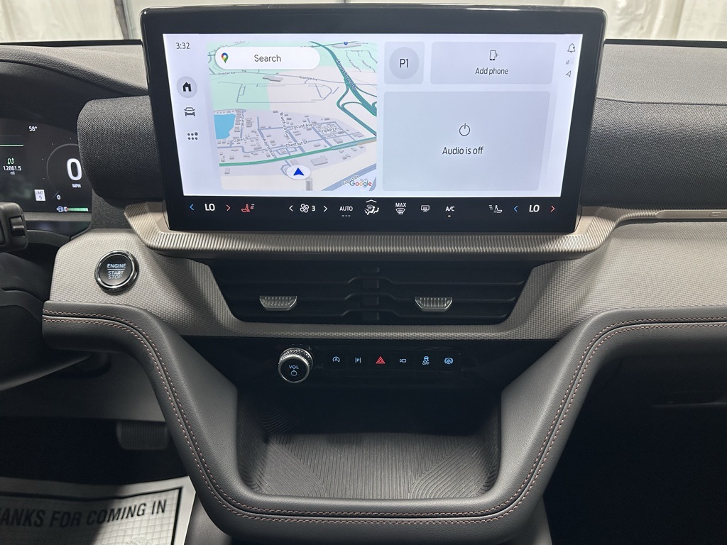 2025 Ford Explorer Active Image 38 of 66