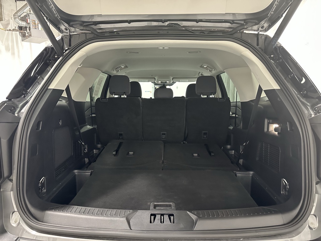 2025 Ford Explorer Active Image 16 of 66