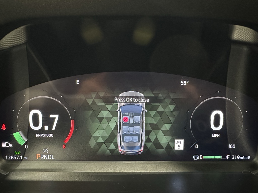 2025 Ford Explorer Active Image 36 of 66