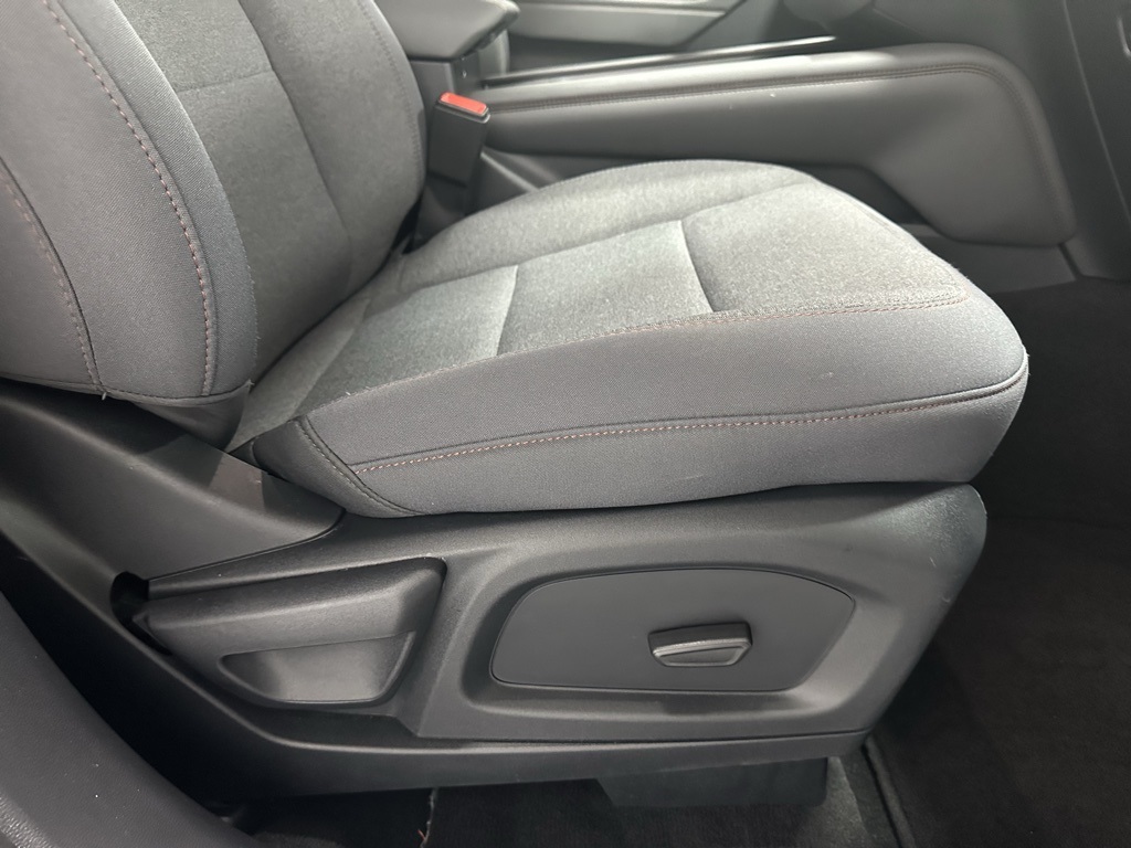 2025 Ford Explorer Active Image 59 of 66