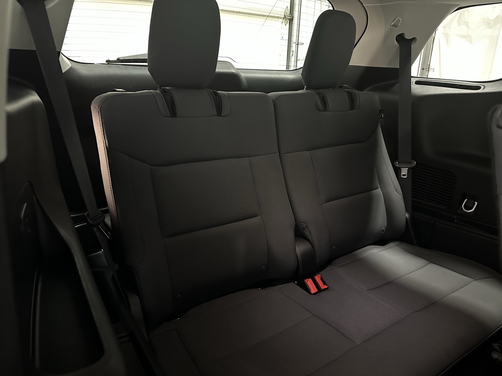 2025 Ford Explorer Active Image 17 of 66