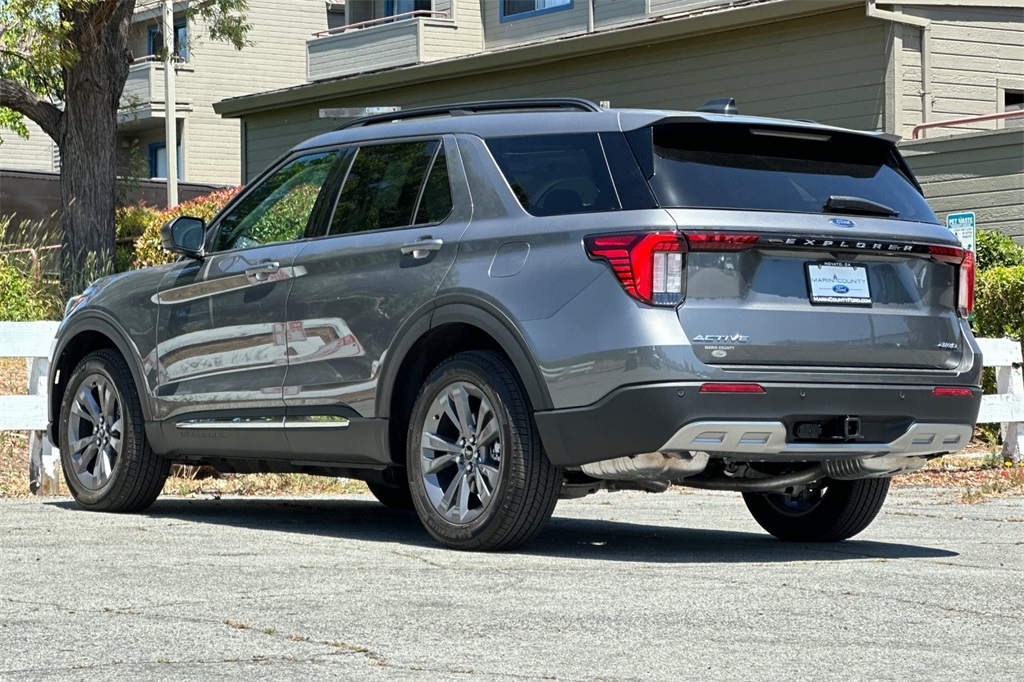 Vehicle image 7 of 29