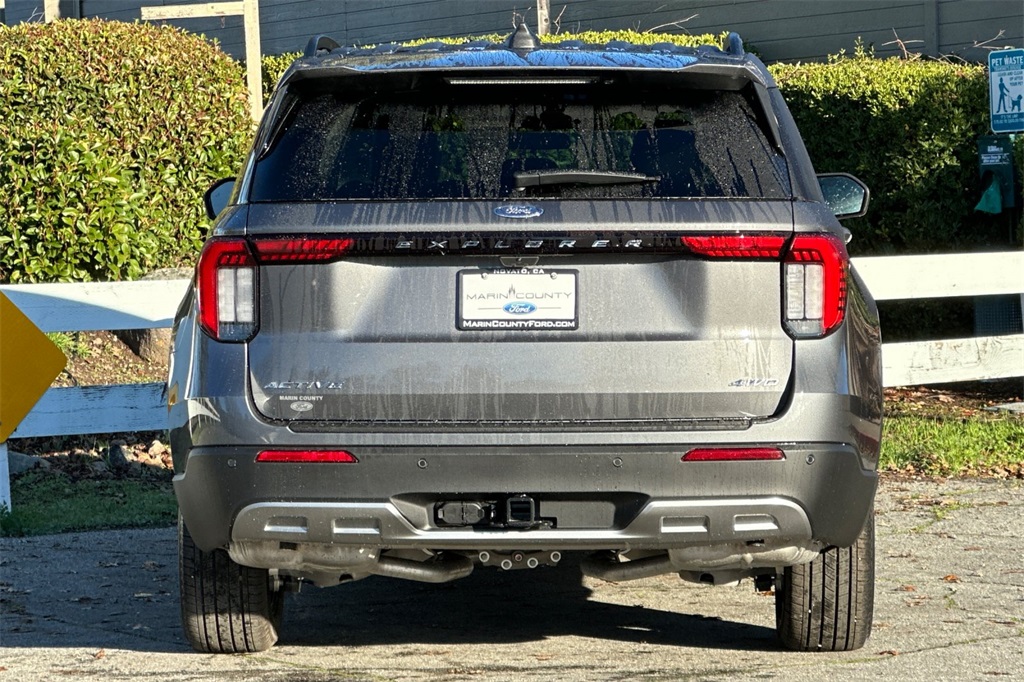 Vehicle image 9 of 29