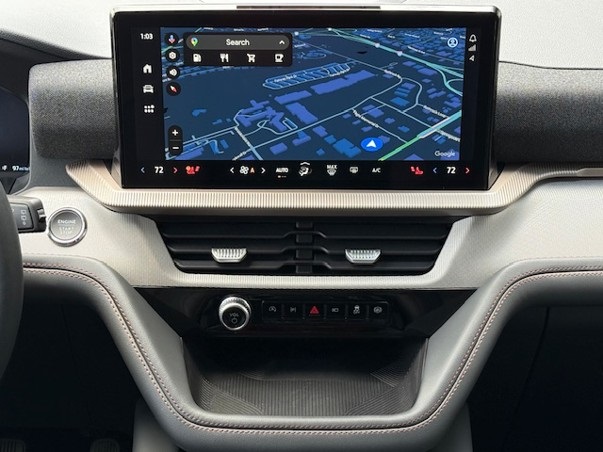 2025 Ford Explorer Active Image 26 of 40