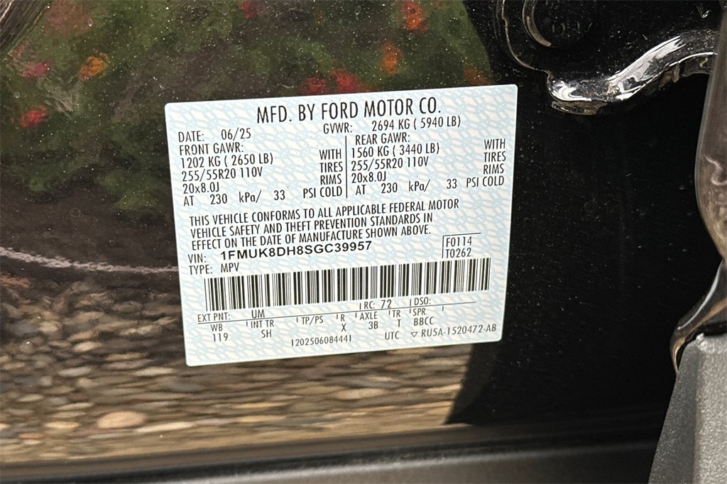 Vehicle image 25 of 29