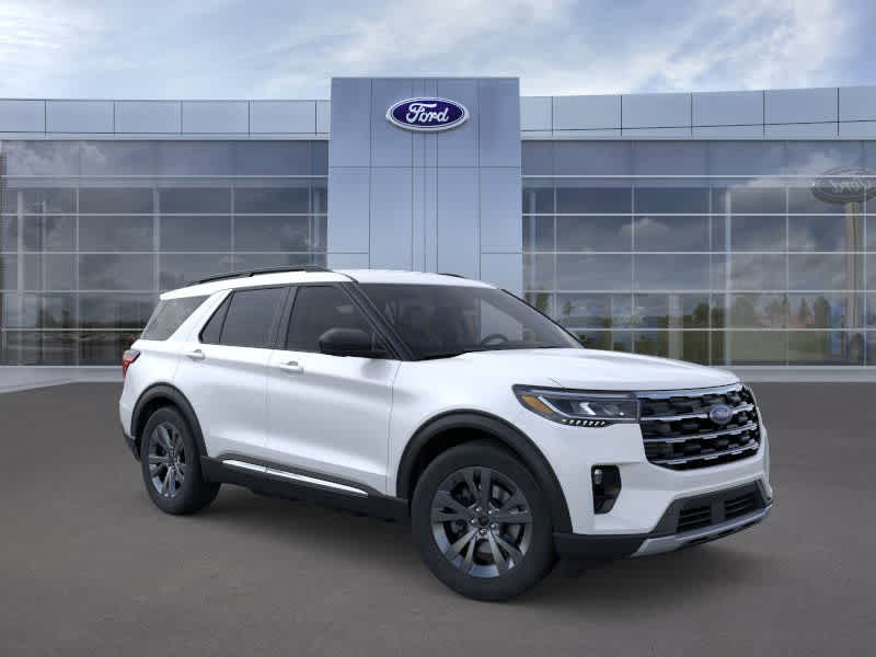 Vehicle image 4 of 23