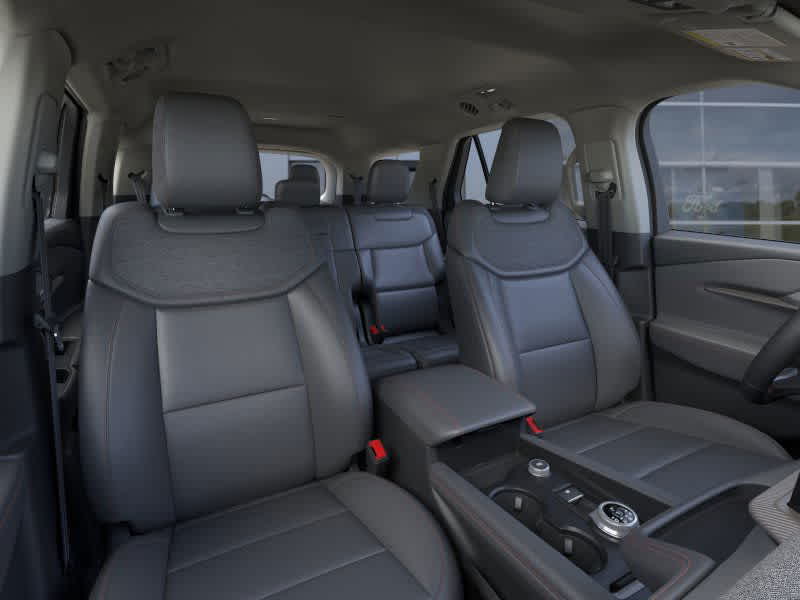 Vehicle image 11 of 23