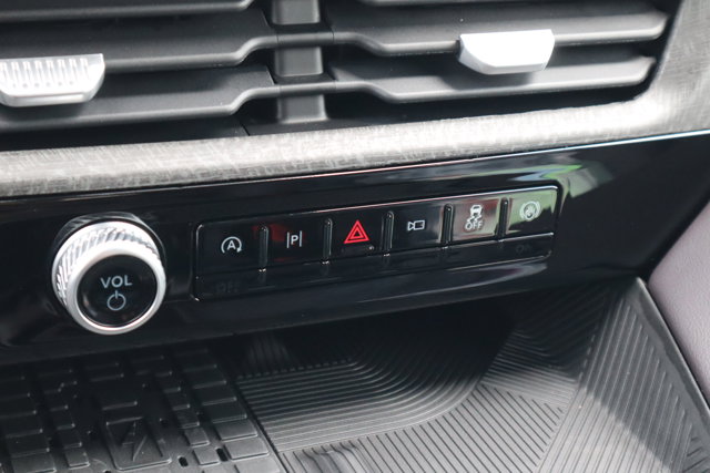 Vehicle image 25 of 37