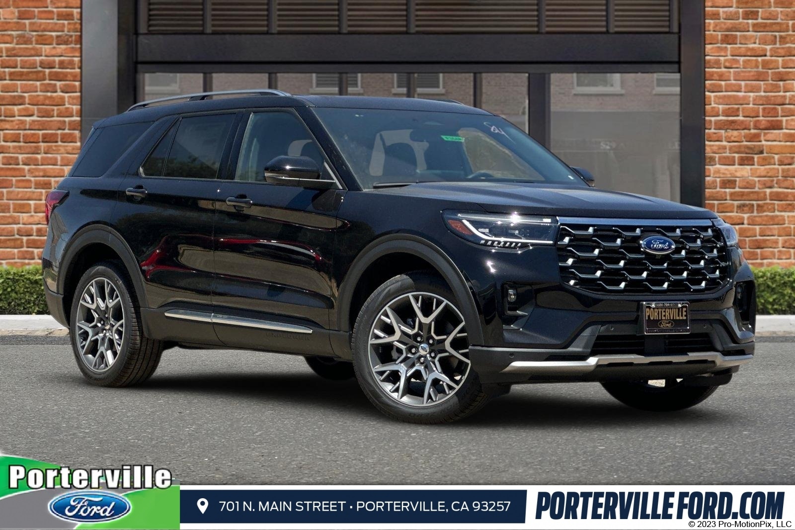 Vehicle image 4 of 31