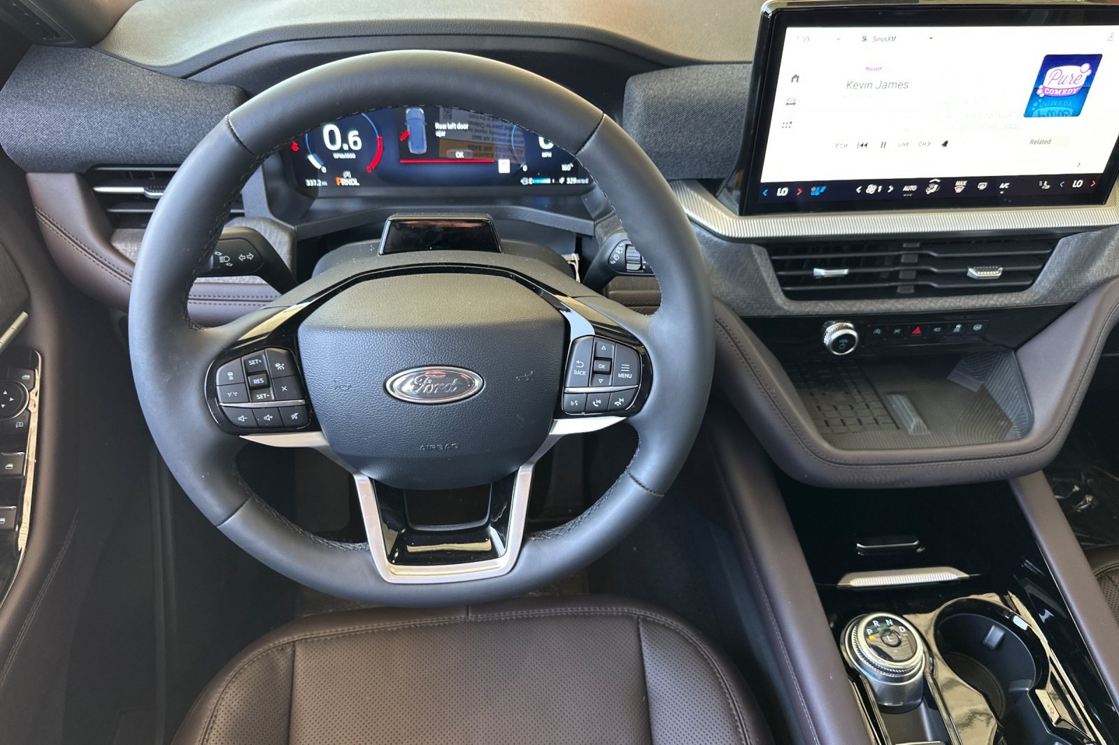Vehicle image 16 of 31