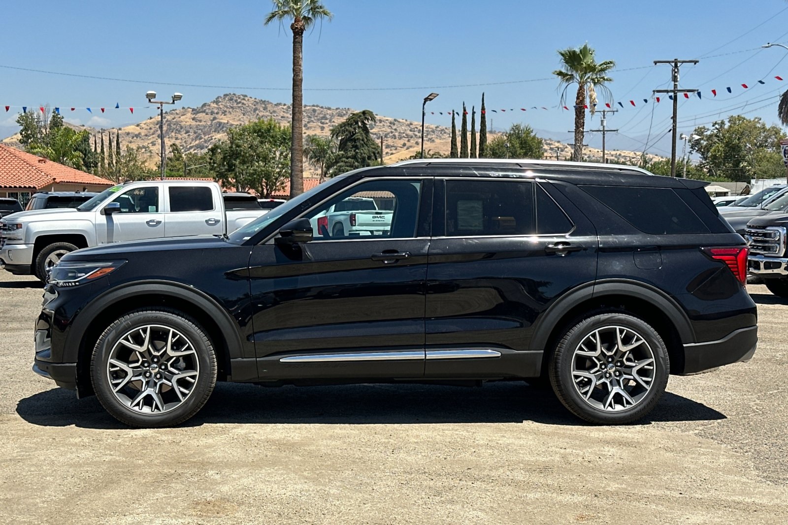 Vehicle image 9 of 31