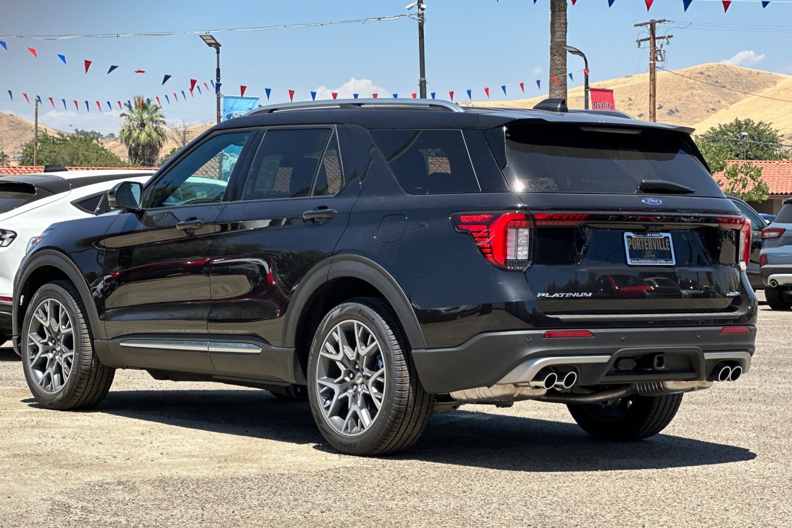 Vehicle image 8 of 31