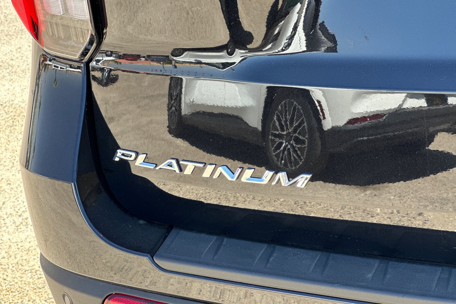 Vehicle image 28 of 31