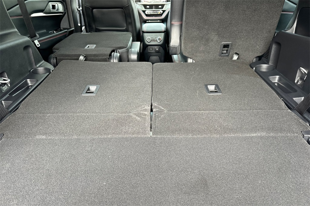 Vehicle image 15 of 27