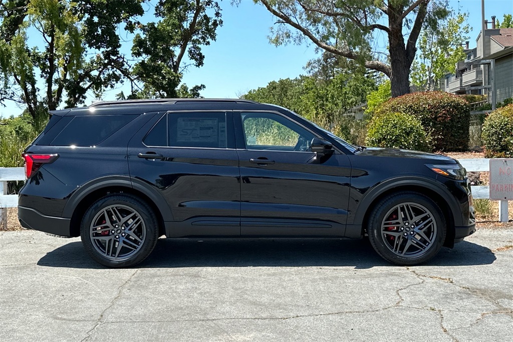Vehicle image 5 of 29