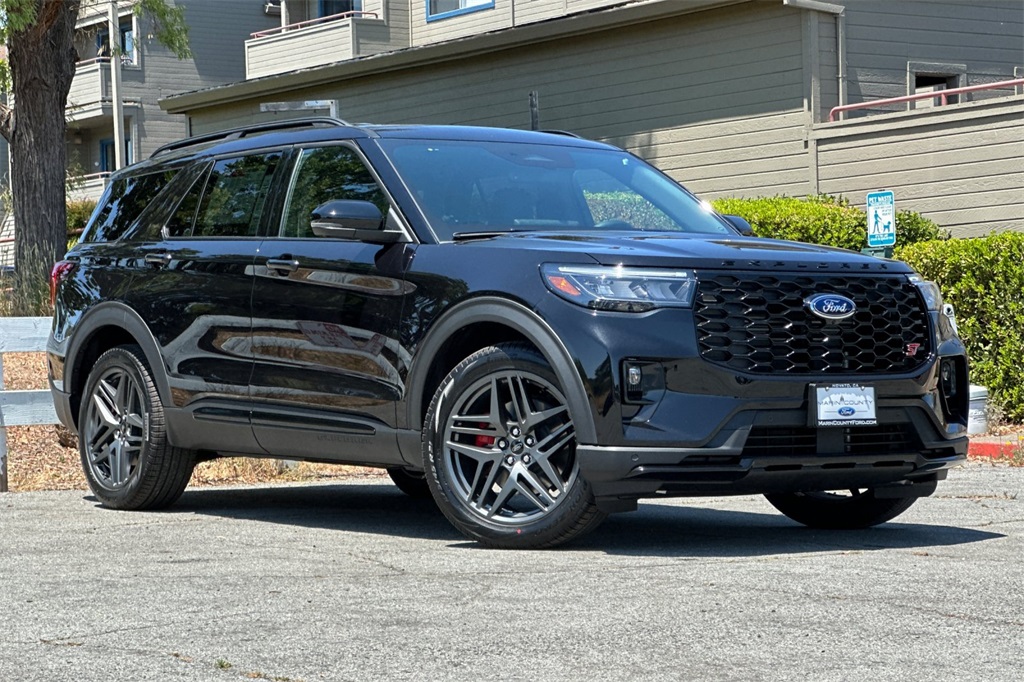 Vehicle image 4 of 29