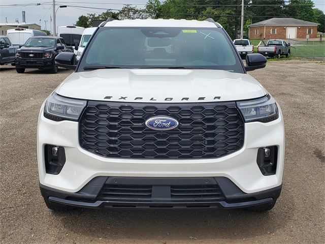 Vehicle image 2 of 36
