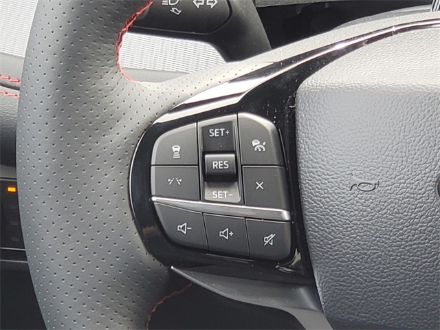 Vehicle image 29 of 36