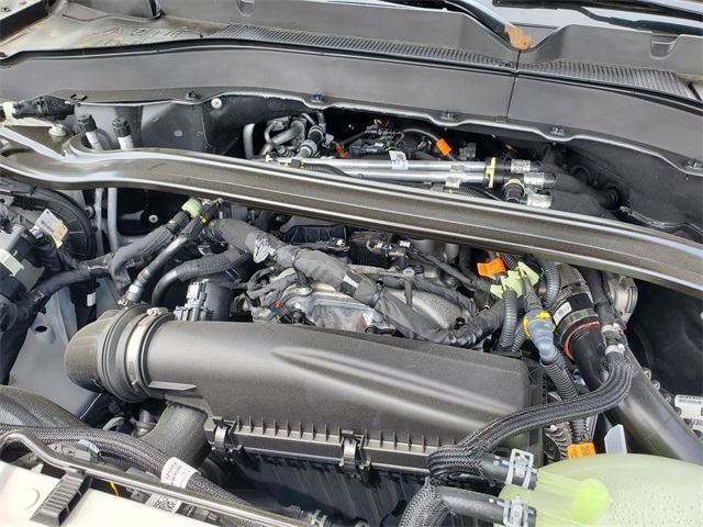 Vehicle image 35 of 36