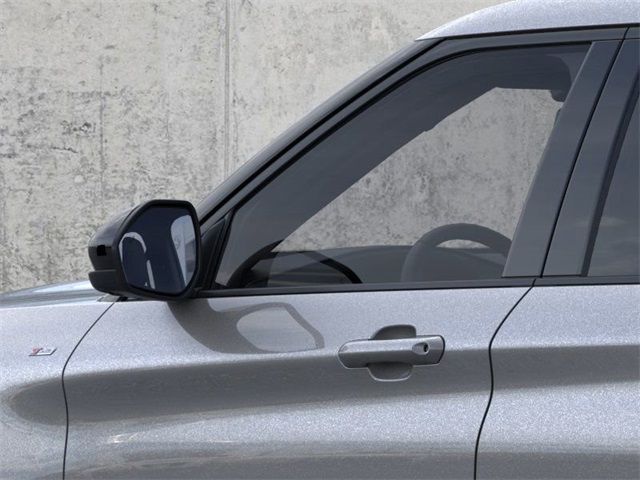 Vehicle image 20 of 23