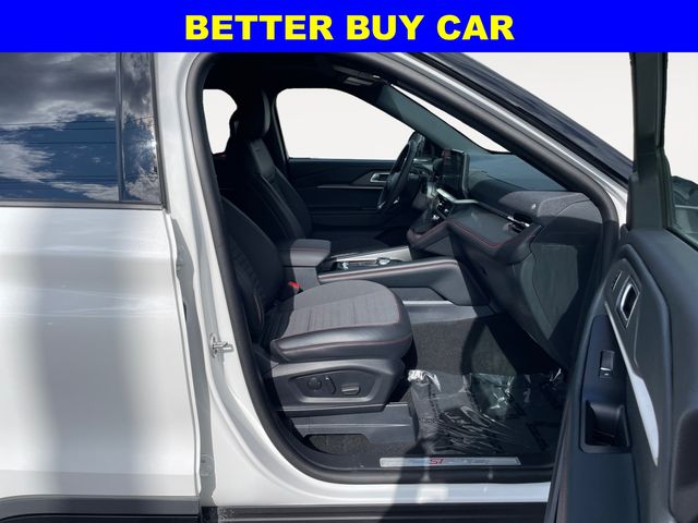 2025 Ford Explorer ST-Line Image 11 of 15