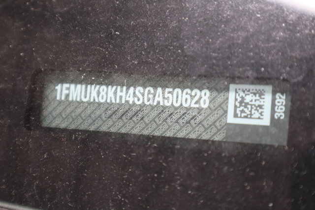 Vehicle image 29 of 32