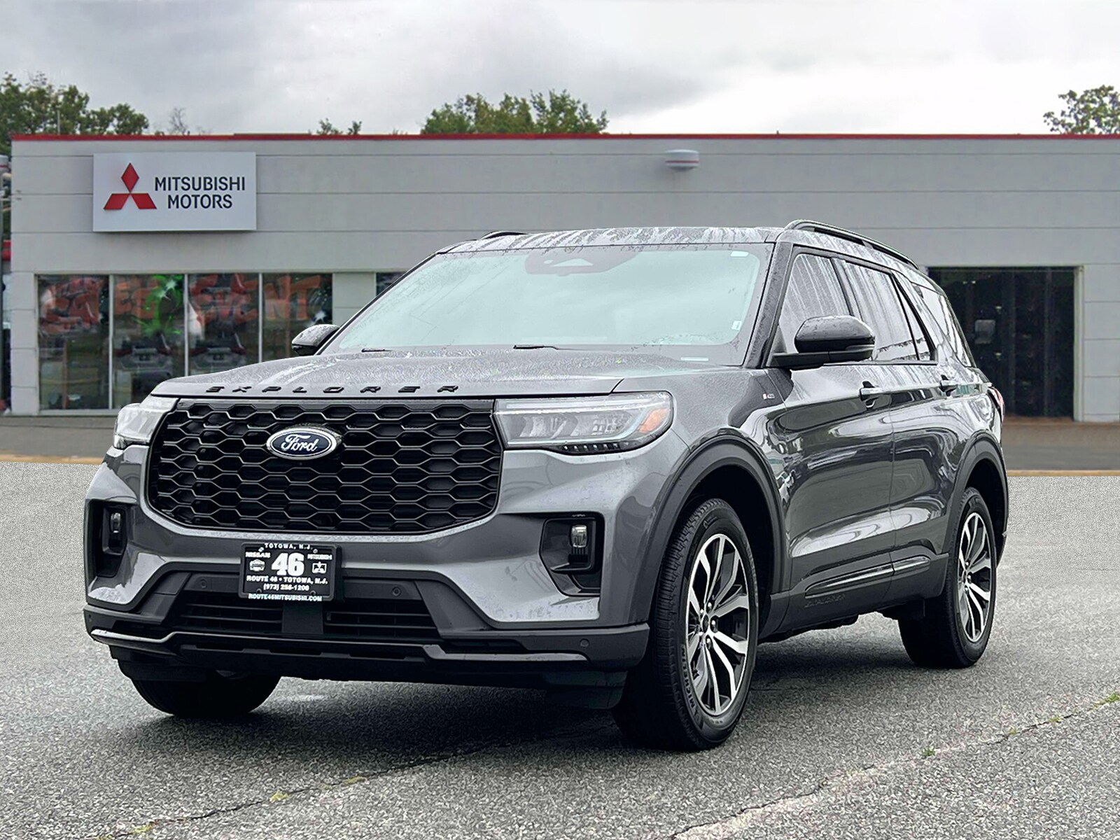 Vehicle image 1 of 29