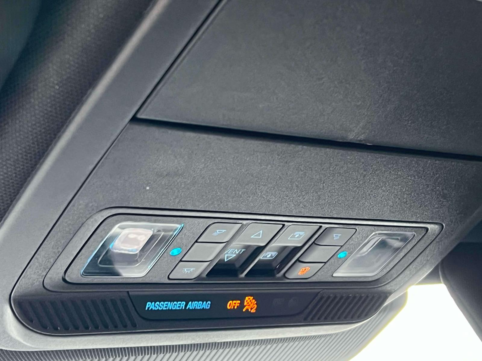 Vehicle image 26 of 29