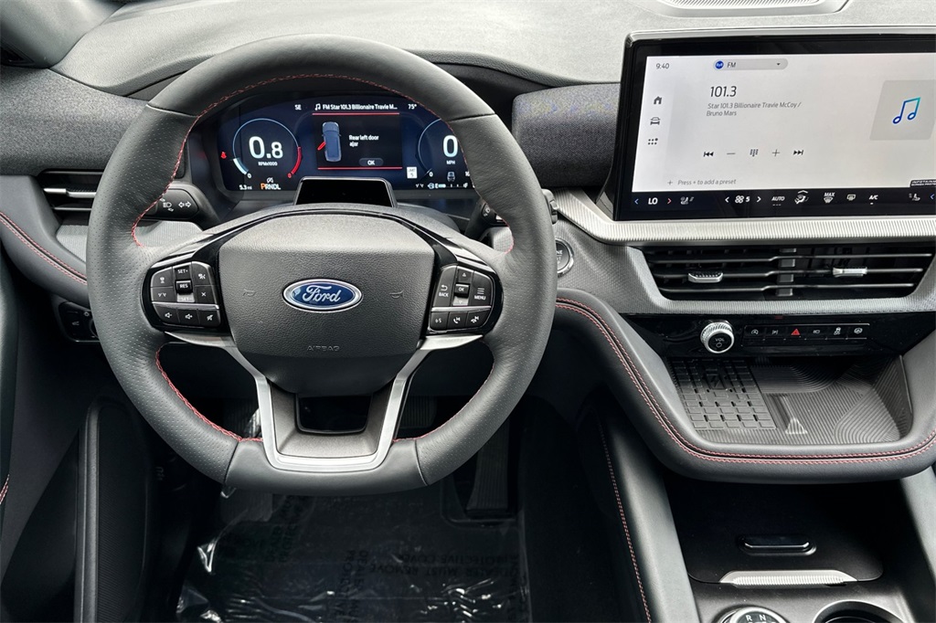 Vehicle image 18 of 29