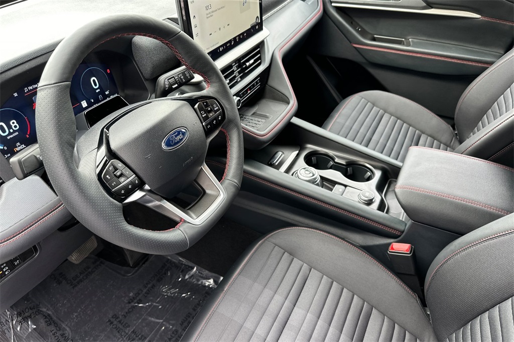 Vehicle image 17 of 29