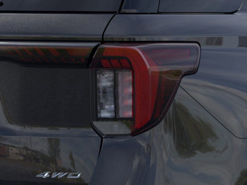 Vehicle image 19 of 23