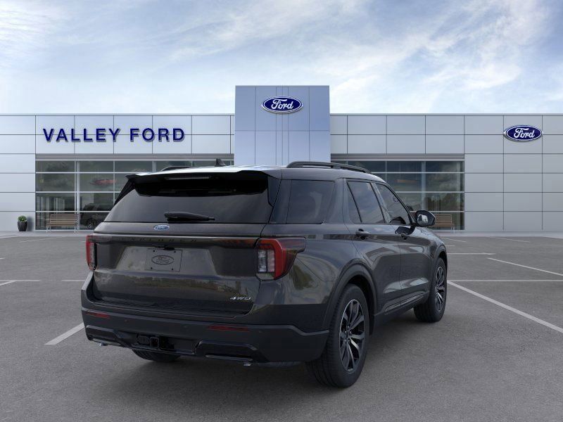 Vehicle image 5 of 23