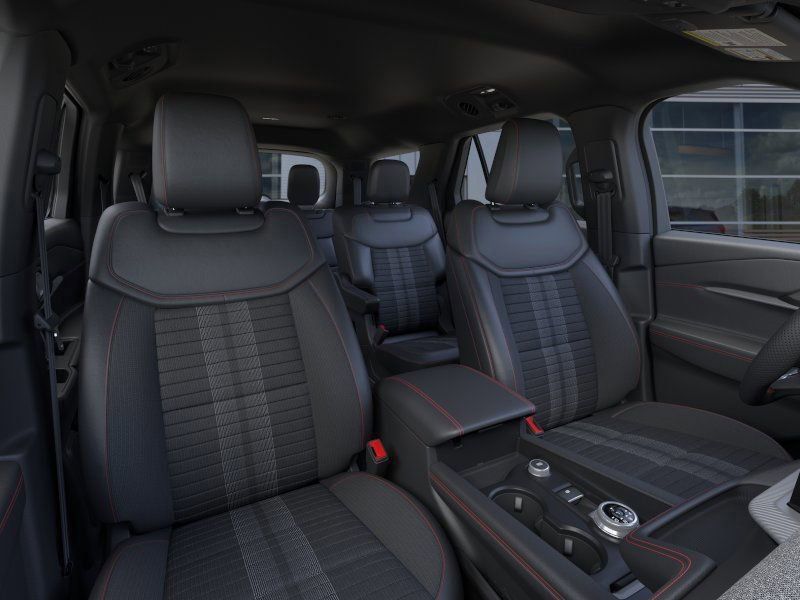 Vehicle image 10 of 23