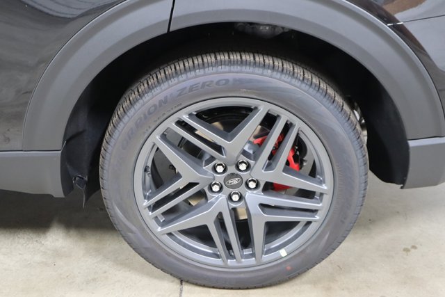 Vehicle image 33 of 33