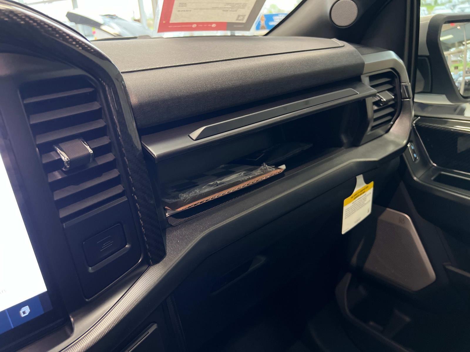 Vehicle image 52 of 57