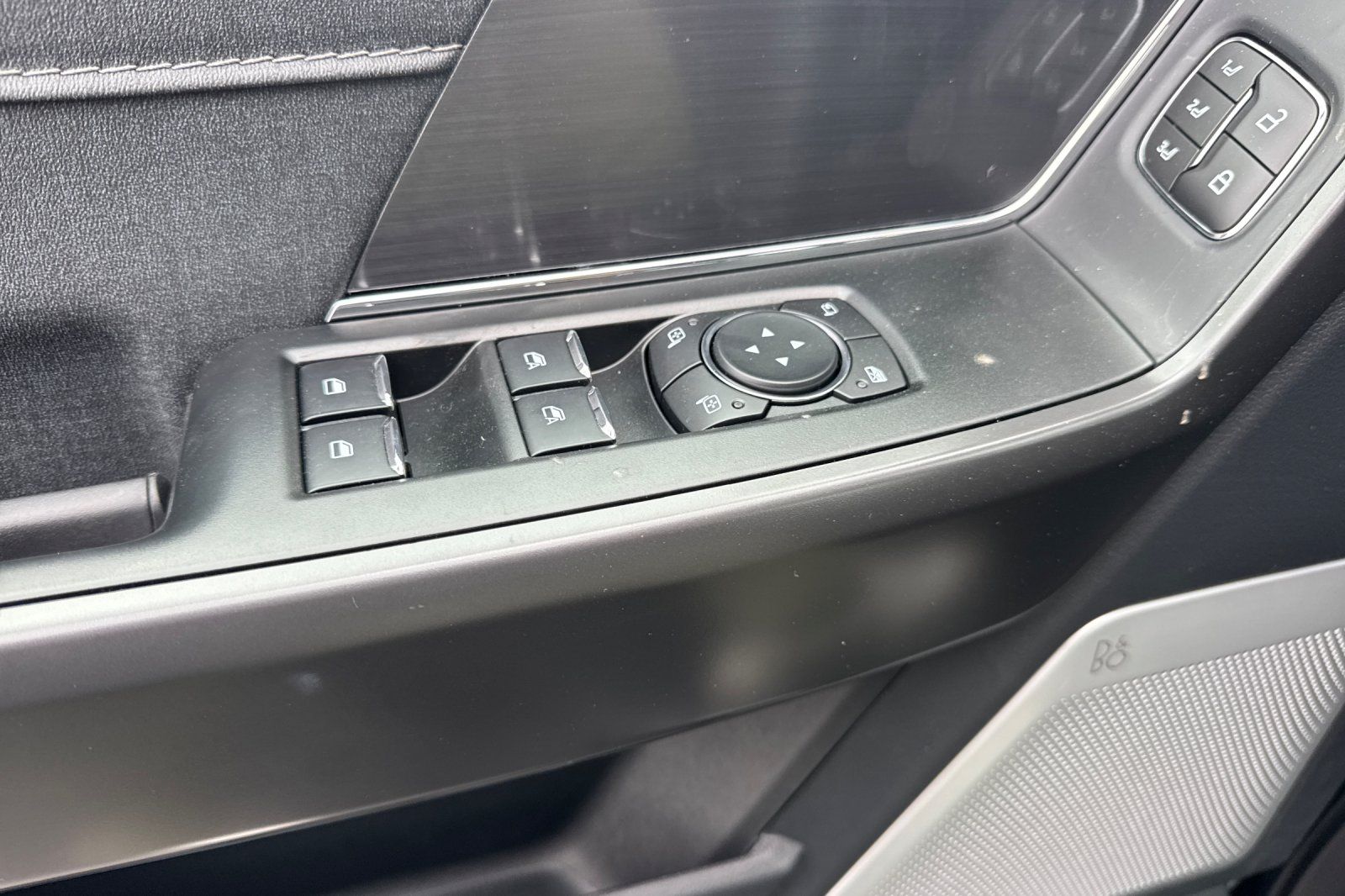 2025 Ford F-150 Lariat Image 26 of 27