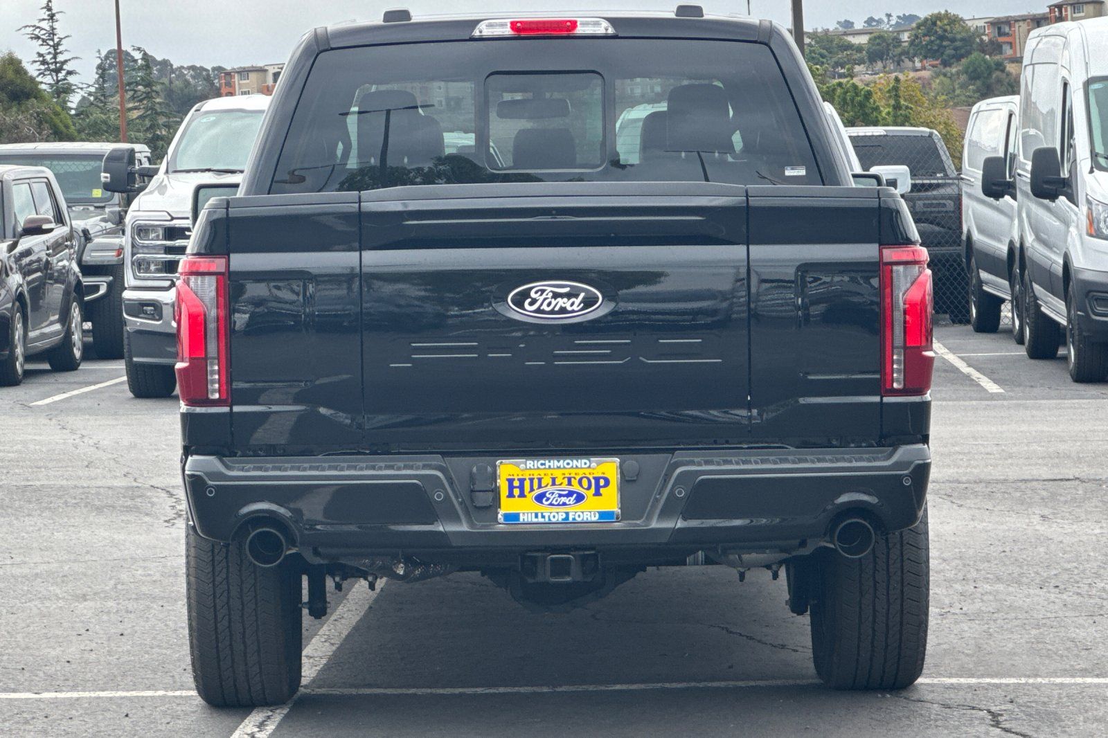 2025 Ford F-150 Lariat Image 8 of 27