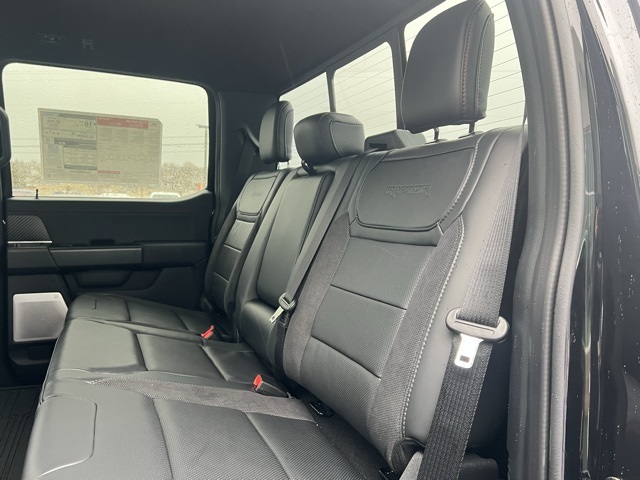Vehicle image 26 of 51