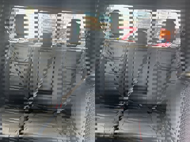 Vehicle image 9 of 25