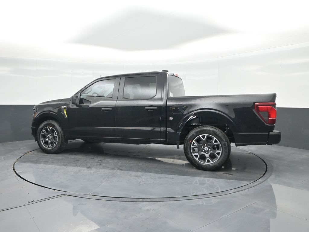 Vehicle image 6 of 32