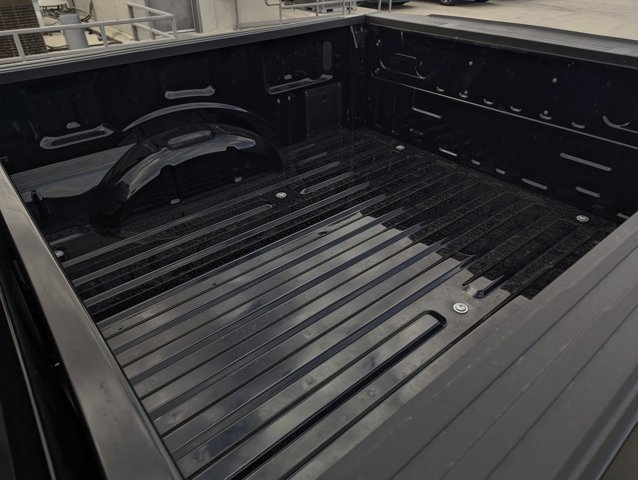 2025 Ford F-150 STX Image 8 of 11