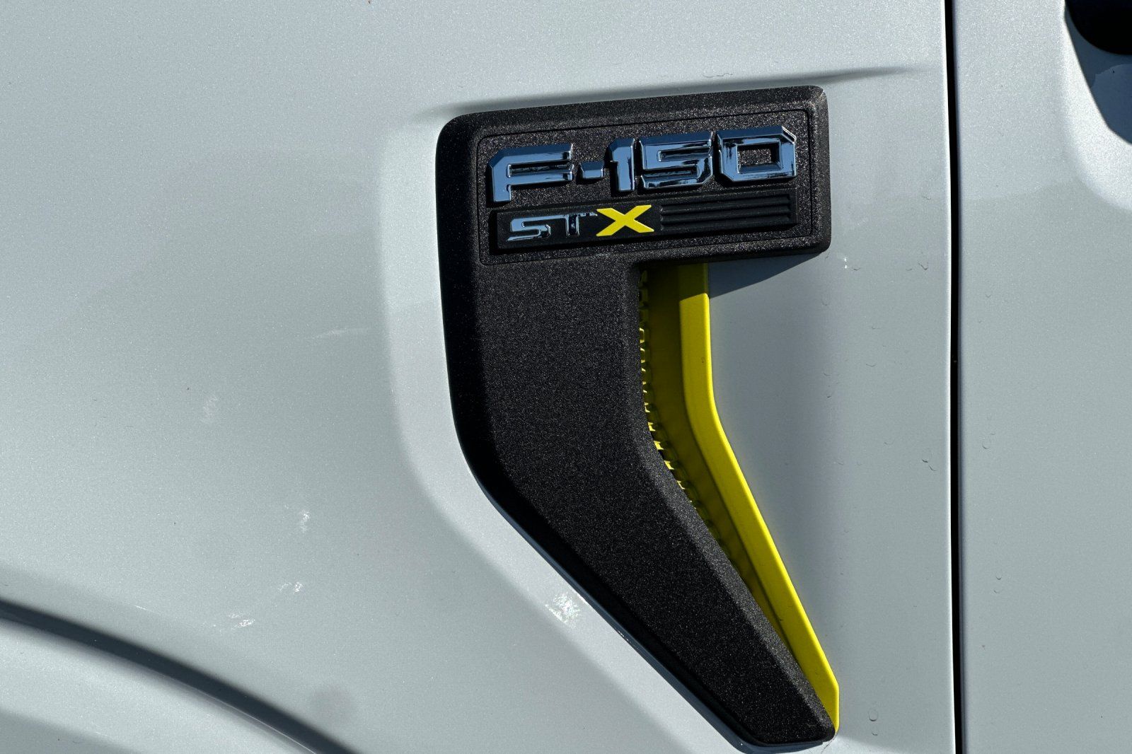 2025 Ford F-150 STX Image 22 of 25