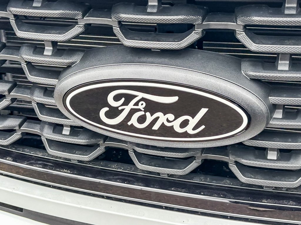 2025 Ford F-150 STX Image 15 of 48