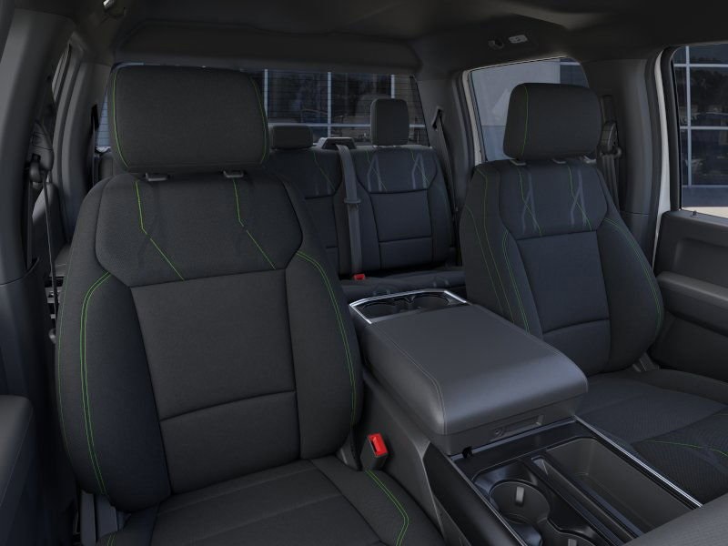 2025 Ford F-150 STX Image 36 of 48