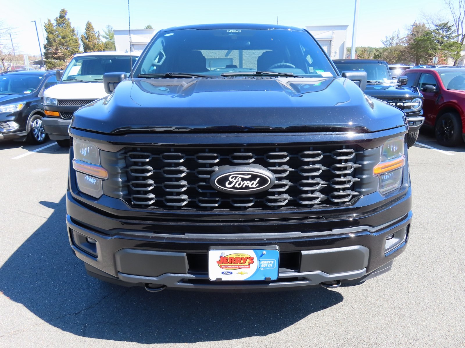 Vehicle image 5 of 39