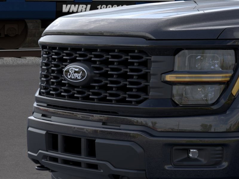 Vehicle image 34 of 39