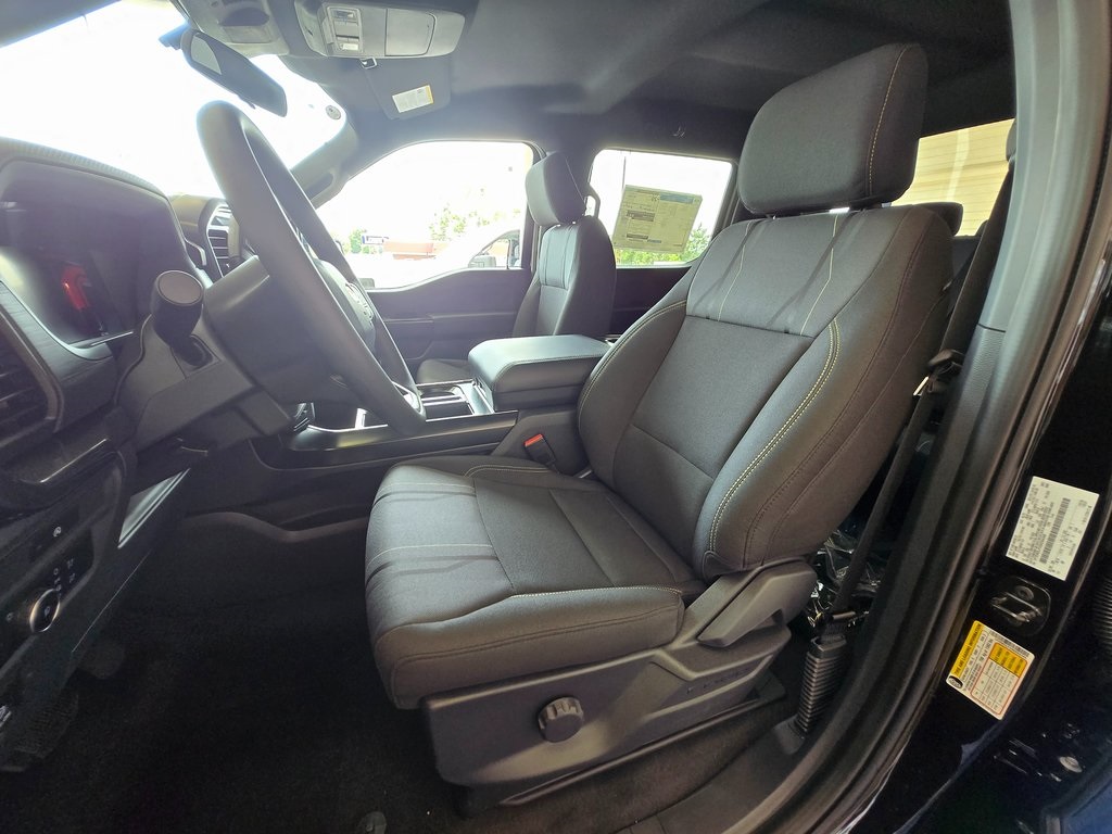 Vehicle image 9 of 27