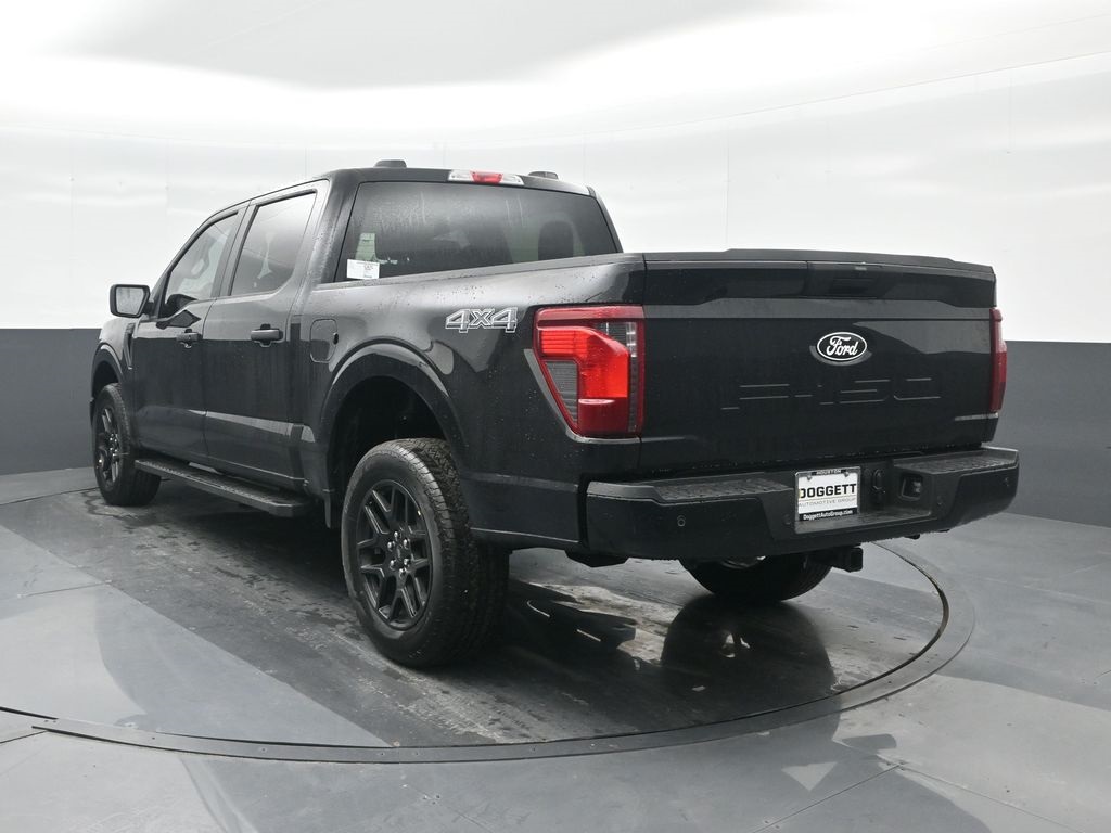 Vehicle image 8 of 33